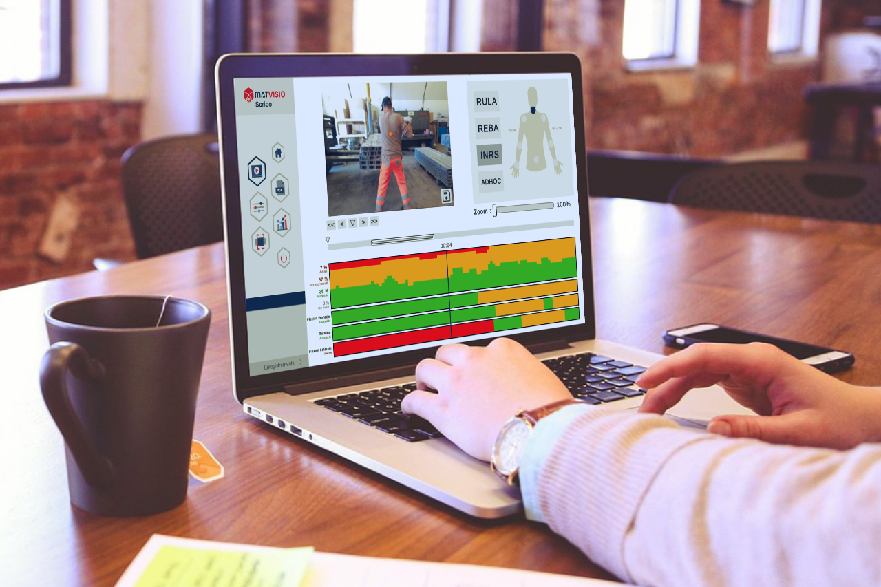 Dispositif MATVISIO SCRIBO en action sur un poste de travail